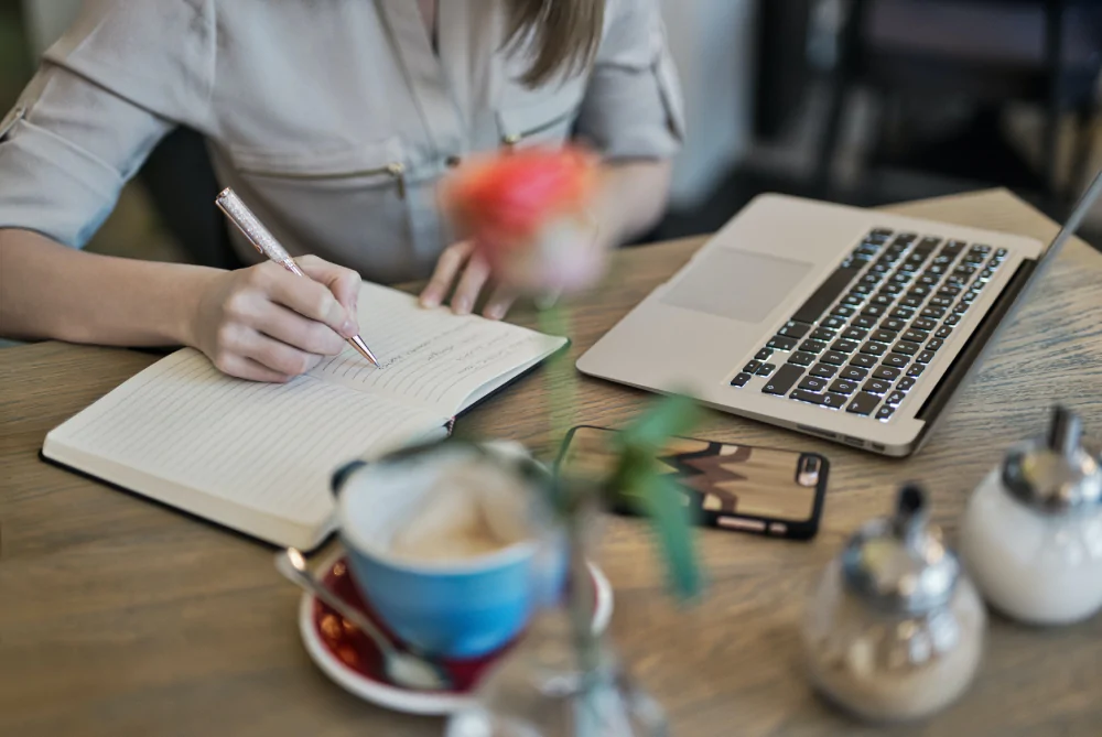 7 Writing Habits Of Highly Successful Writers 7 Writing Habits Of Highly Successful Writers